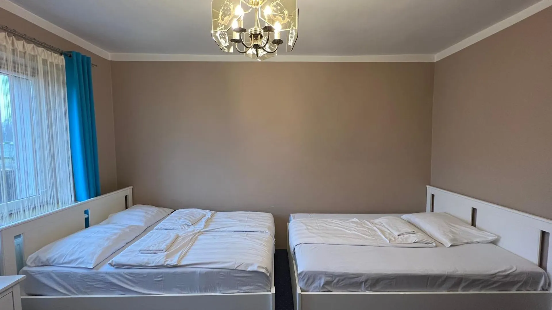 Homestay Noclegi Airportpark Guest House Pyrzowice