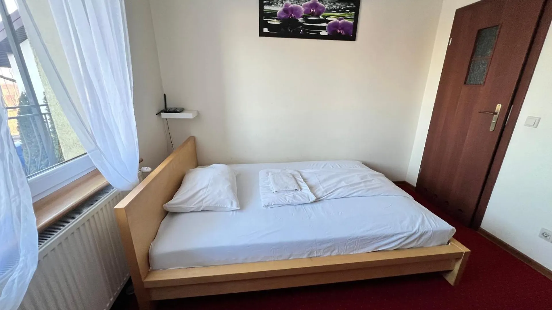 Noclegi Airportpark Guest House Pyrzowice