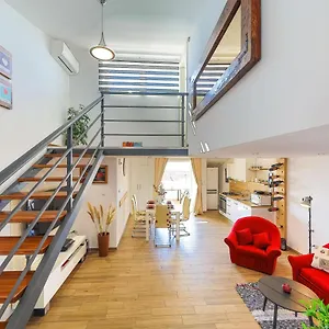 https://perla-castellana.splithotels.org